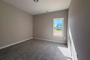 3731 Chatsworth Dr, La Grange, NC 28551 - Photo 4