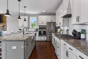 4900 Sunset Strm Dr, Fuquay-Varina, NC 27526 - Photo 8