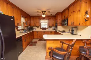 148 Fairview Village Rd, Dunn, NC 28334 - Photo 12