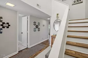 5045 Tall Pines Ct, Raleigh, NC 27609 - Photo 4