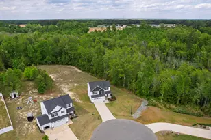463 Jackson Pond Dr, Smithfield, NC 27577 - Photo 2