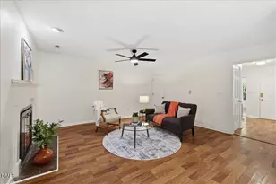 118 Lake Hollow Cir, Cary, NC 27513 - Photo 10