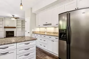 111 Vashon Ct, Cary, NC 27513 - Photo 10