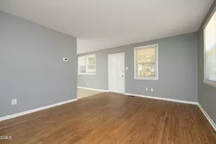 3405 Apache Dr, Raleigh, NC 27609 - Photo 10