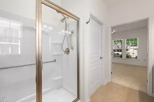 725 Bradhurst Pl, Cary, NC 27519 - Photo 26