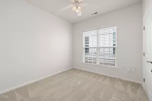 725 Bradhurst Pl, Cary, NC 27519 - Photo 36