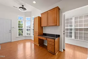 725 Bradhurst Pl, Cary, NC 27519 - Photo 8