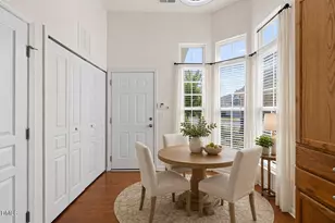 725 Bradhurst Pl, Cary, NC 27519 - Photo 10