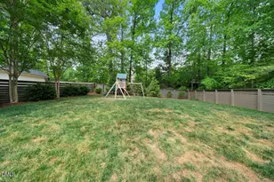 3341 Cheswick Dr, Raleigh, NC 27609 - Photo 46