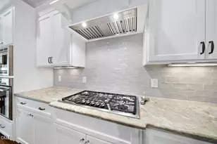 3341 Cheswick Dr, Raleigh, NC 27609 - Photo 6