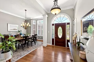 204 Temple Gate Dr, Cary, NC 27518 - Photo 2