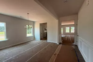 301 Allegheny Dr, Sanford, NC 27330 - Photo 4