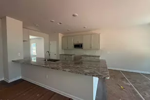 301 Allegheny Dr, Sanford, NC 27330 - Photo 6