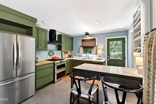 5200 Sedgefield Dr, Raleigh, NC 27609 - Photo 8