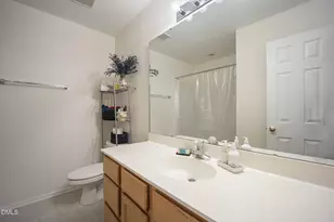 111 Breakers Pl, Cary, NC 27511 - Photo 30