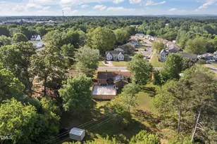507 W Gilbreath St, Graham, NC 27253 - Photo 4