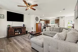 737 Jasmine St, Wendell, NC 27591 - Photo 4