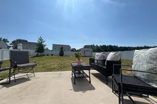737 Jasmine St, Wendell, NC 27591 - Photo 2