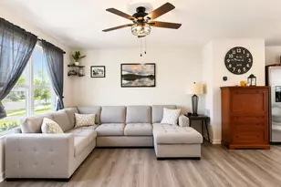 737 Jasmine St, Wendell, NC 27591 - Photo 6