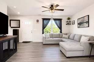 737 Jasmine St, Wendell, NC 27591 - Photo 8