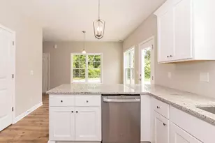 208 S Leslie St, Goldsboro, NC 27530 - Photo 8