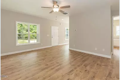 208 S Leslie Street, Goldsboro, NC 27530 - Photo 4