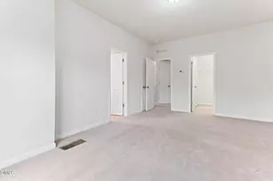 703 Silver Stream Ln, Cary, NC 27519 - Photo 14