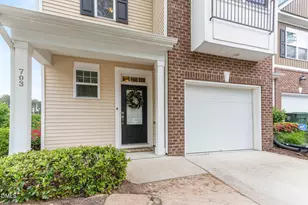 703 Silver Stream Ln, Cary, NC 27519 - Photo 2
