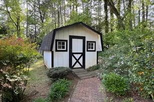 1634 Crescent Dr, Henderson, NC 27536 - Photo 12