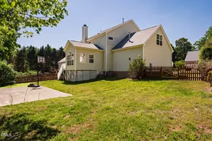 102 Adrians Pl, Chapel Hill, NC 27514 - Photo 2