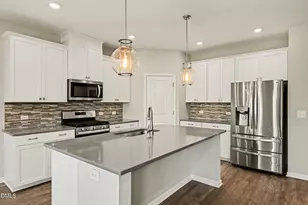105 Blue Hydrangea Ln, Holly Springs, NC 27540 - Photo 6