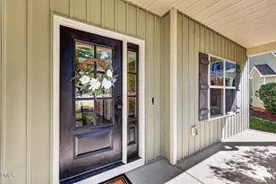 40 Larkspur Ct, Youngsville, NC 27596 - Photo 2