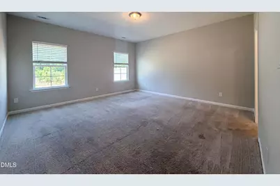 82 Buckhorn Branch Park, Clayton, NC 27520 - Photo 4
