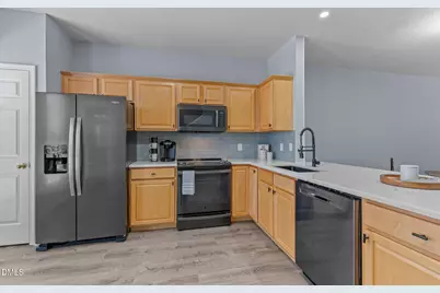 4824 Wyatt Brook Way, Raleigh, NC 27609 - Photo 16