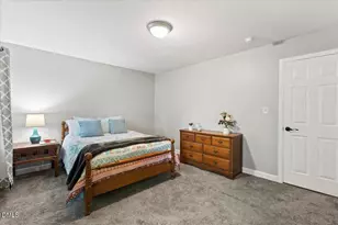 320 Holland Glen St, Fuquay-Varina, NC 27526 - Photo 10