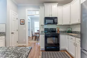 10 Highgrove Ln, Durham, NC 27713 - Photo 12