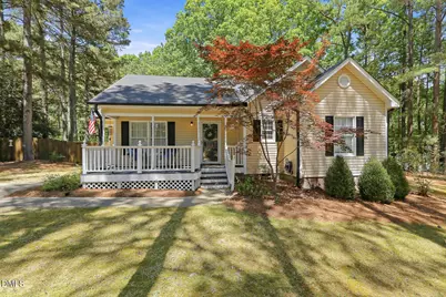 165 Hammerstone Drive, Fuquay Varina, NC 27526 - Photo 2
