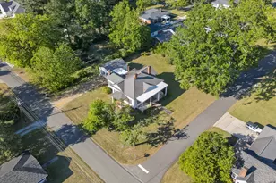 301 E Stanley St, Four Oaks, NC 27524 - Photo 4