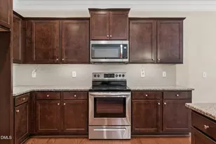 51 Forest Glade Ct, Clayton, NC 27527 - Photo 10