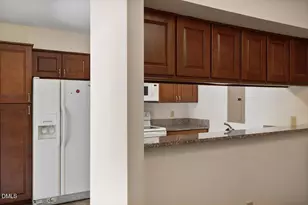 163 Springberry Ln, Chapel Hill, NC 27517 - Photo 4