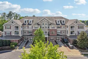 10411 Rosegate Ct, Raleigh, NC 27617 - Photo 4