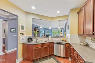 10411 Rosegate Ct, Raleigh, NC 27617 - Photo 18