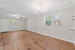 1101 Huntington Park Dr, Morrisville, NC 27560 - Photo 10