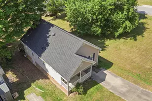 1402 E Lenoir St, Raleigh, NC 27610 - Photo 30