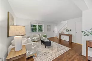 1641 Sutton Dr, Raleigh, NC 27605 - Photo 2