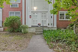 1641 Sutton Dr, Raleigh, NC 27605 - Photo 18