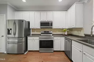 7850 Spungold St, Raleigh, NC 27617 - Photo 14