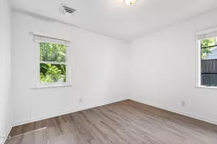 2618 Bedford Ave, Raleigh, NC 27607 - Photo 16