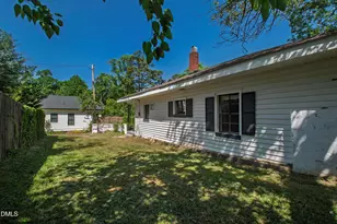 2618 Bedford Ave, Raleigh, NC 27607 - Photo 20