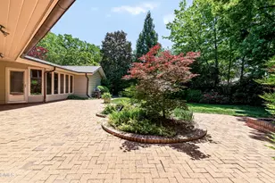 901 Westwood Dr, Raleigh, NC 27607 - Photo 42
